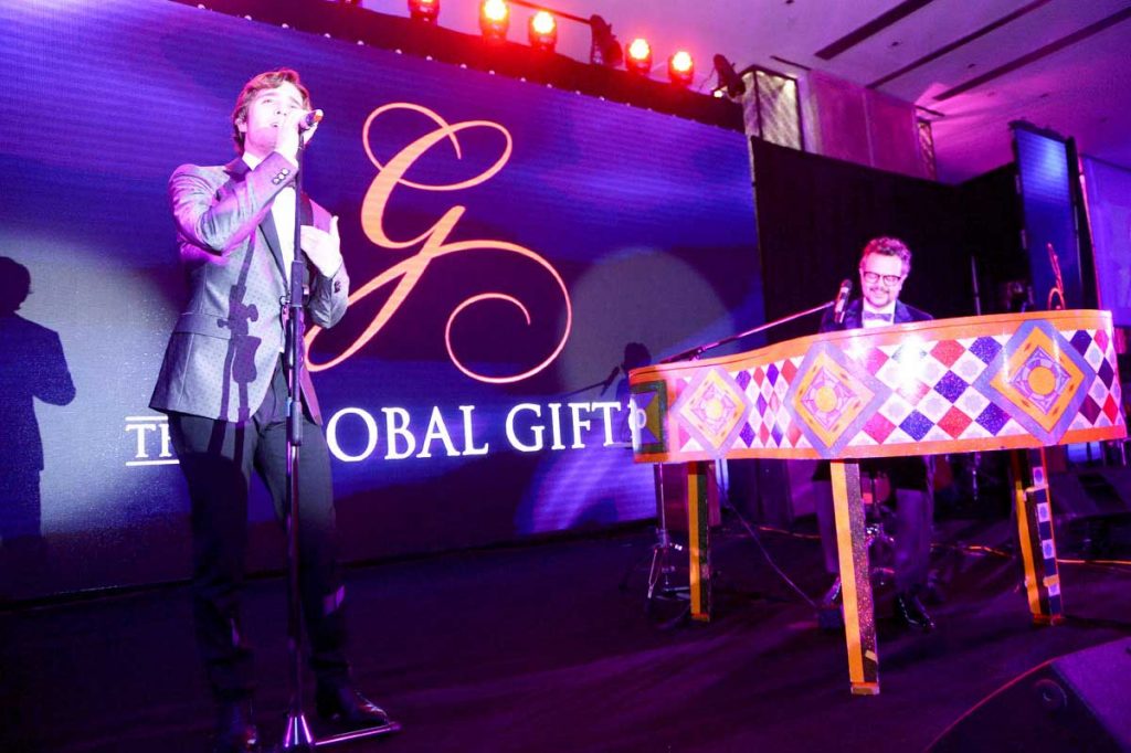 the-global-gift-gala-mexico-2014-24