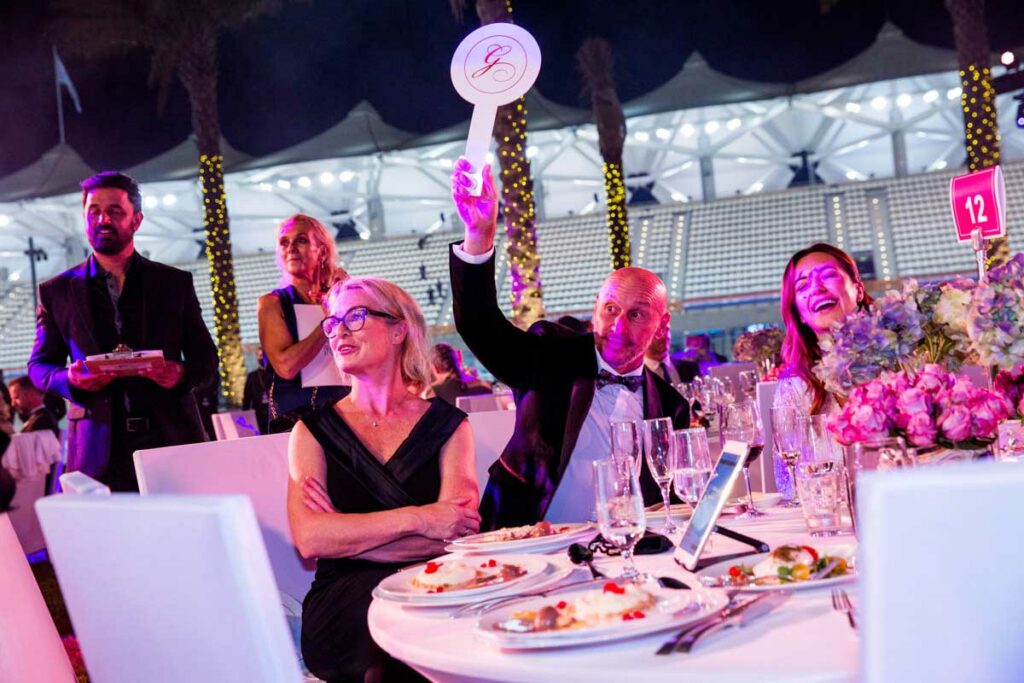 the-global-gift-gala-abu-dhabi-2021-103