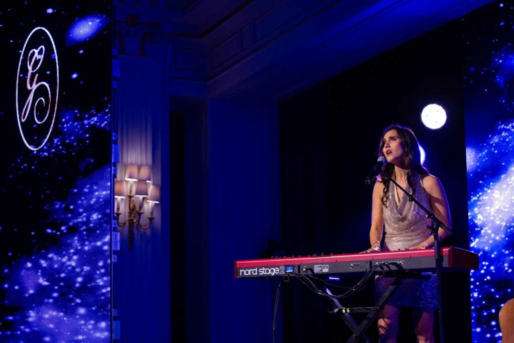 the-global-gift-gala-paris-2025-095